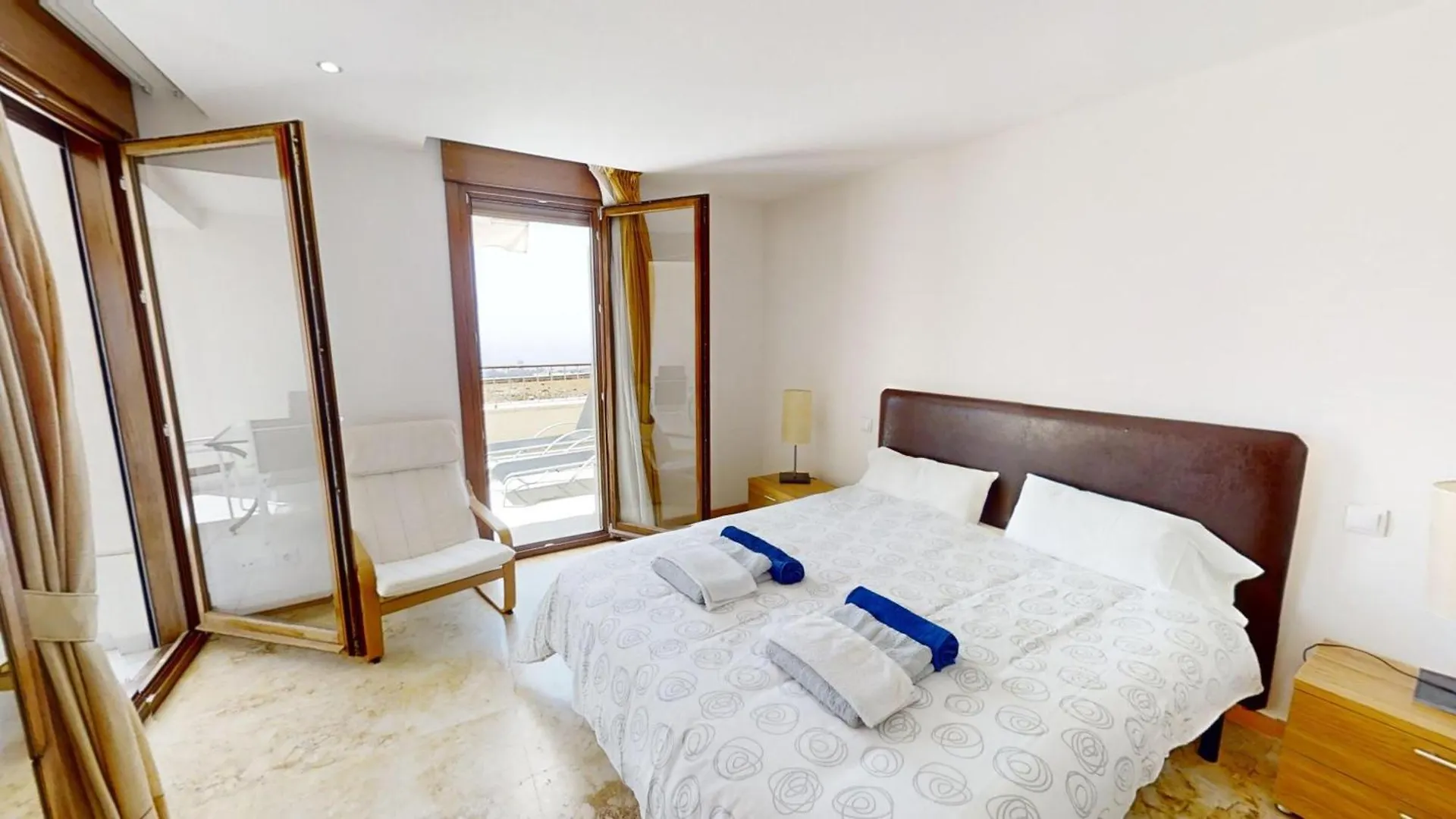 Fine Duplex Apartment With Stunning Sea Views Marbella