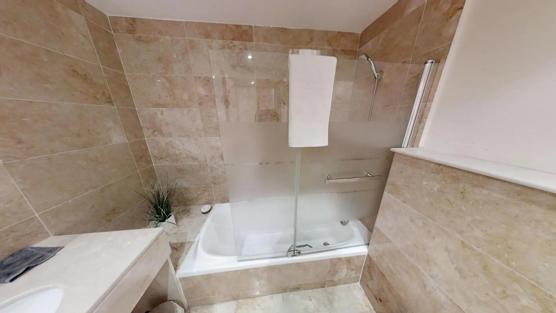 Fine Duplex Apartment With Stunning Sea Views Marbella