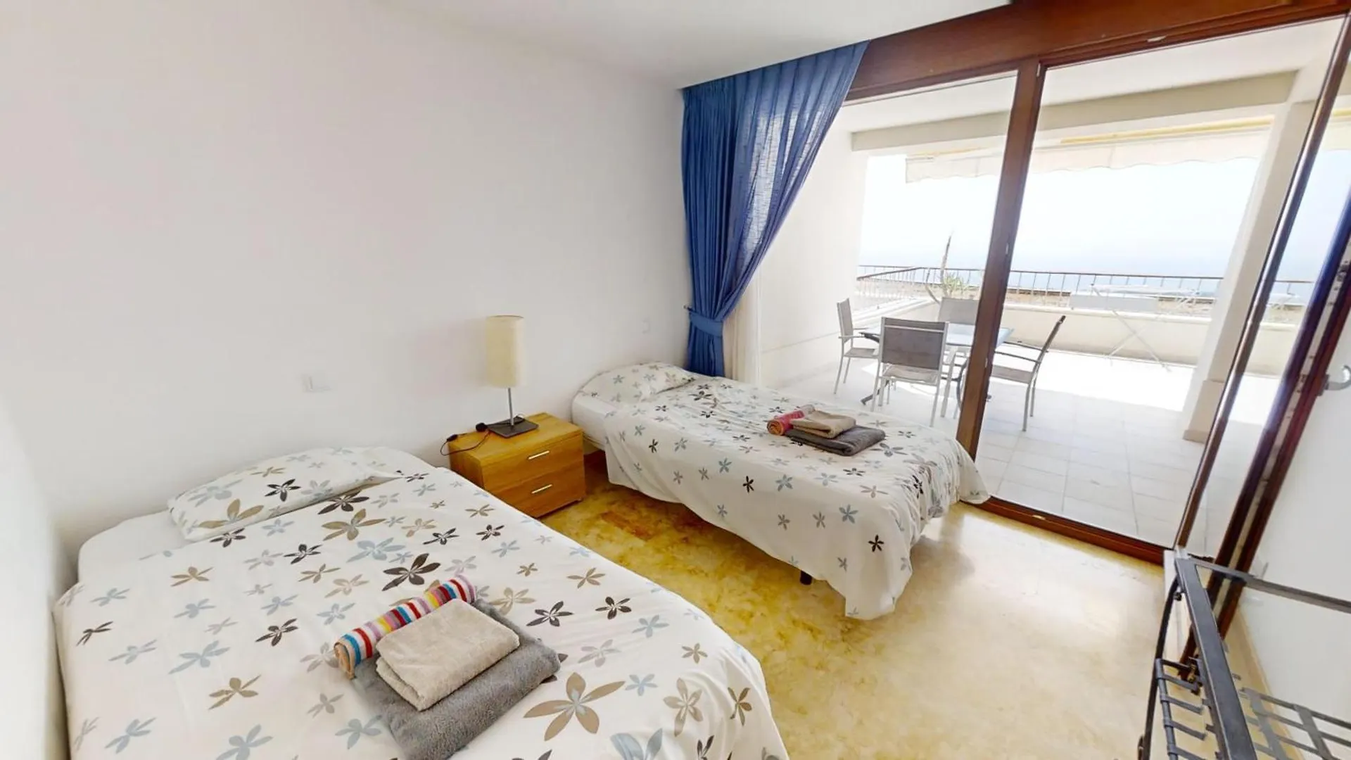 Fine Duplex Apartment With Stunning Sea Views Marbella